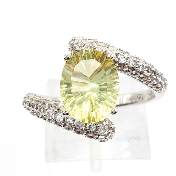 Jewelry - Genuine Citrine & White Topaz Ring